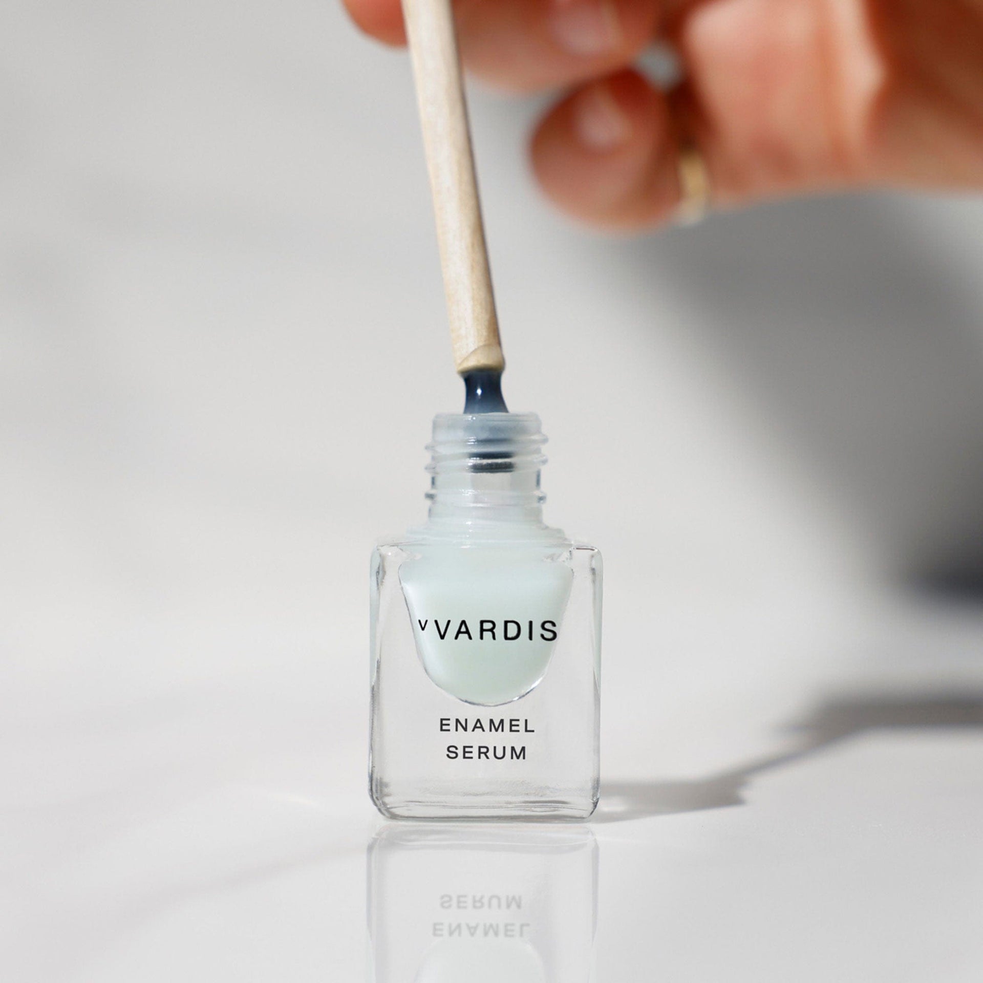vVARDIS Stain Protection Serum